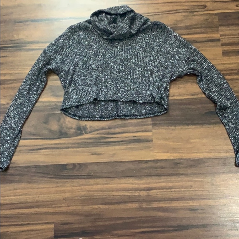 Cropped sweater